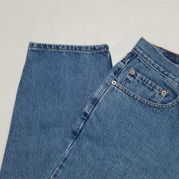 VINTAGE Levi's Relaxed Fit High Rise Mom Jeans - Picture 6 of 12